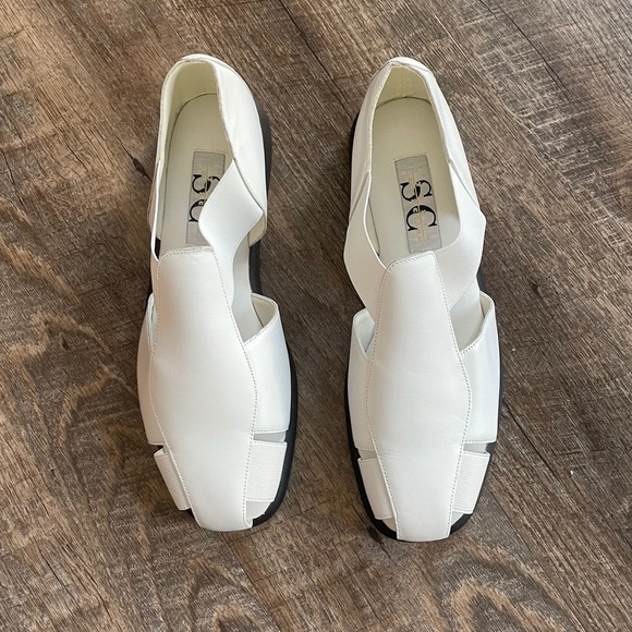 Vintage 90’s brand new white genuine leather fisherman sandals - Picture 2 of 11